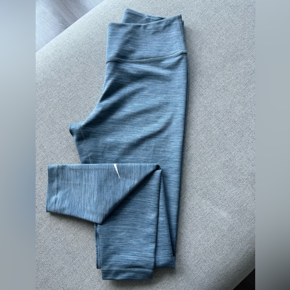 Nike yoga  Leggins ——NEW NEW NEW——🔥🔥🔥 never never worn ! - Picture 3 of 10